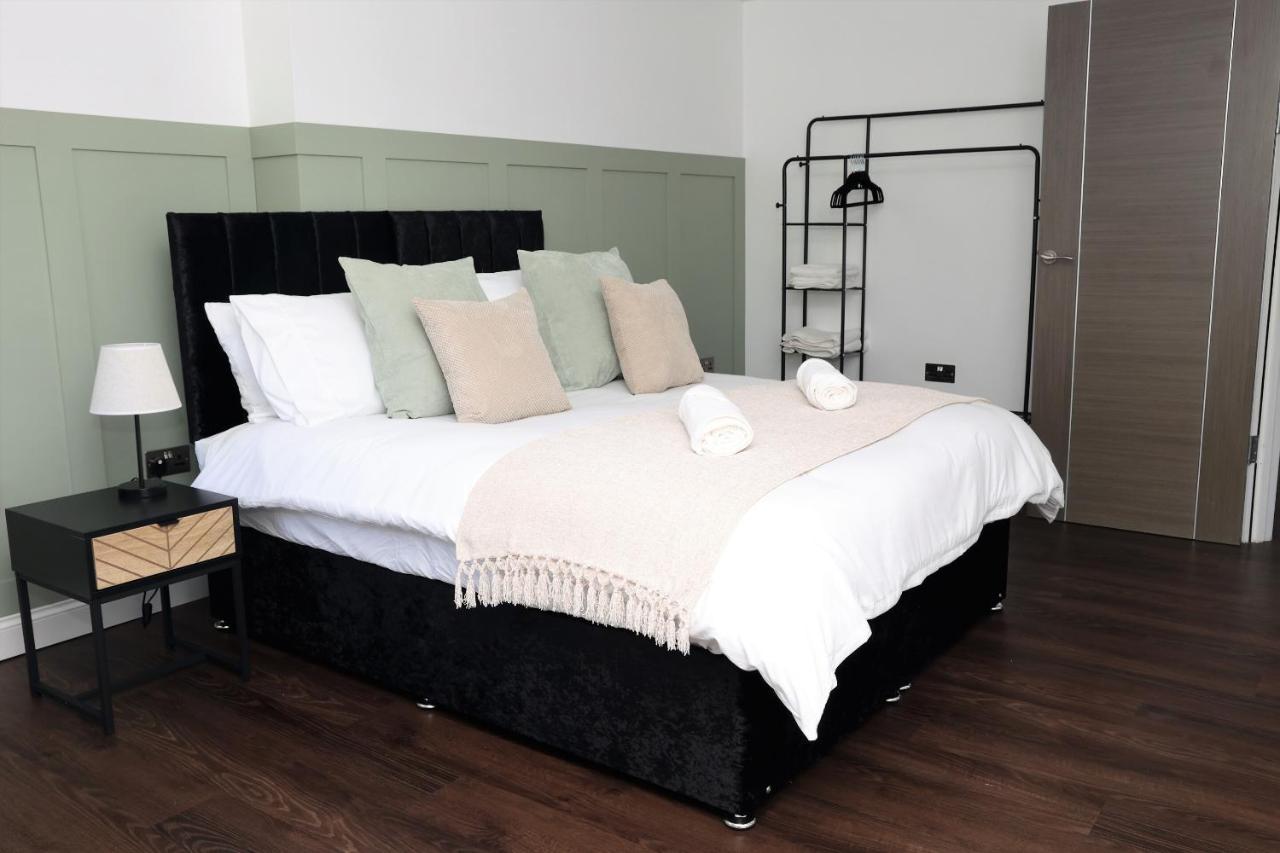Apartament Watford Luxury 1 Bed Flat - Free Parking Zewnętrze zdjęcie