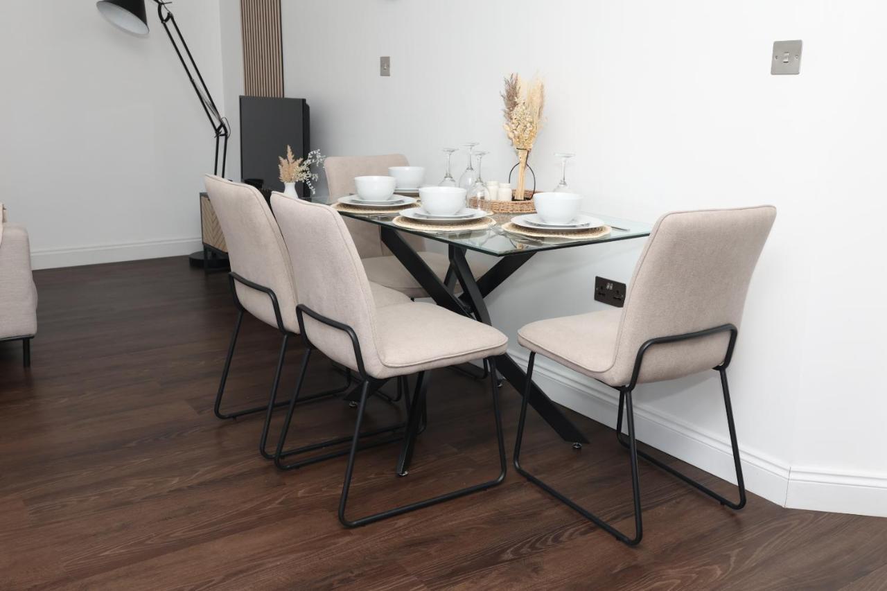 Apartament Watford Luxury 1 Bed Flat - Free Parking Zewnętrze zdjęcie